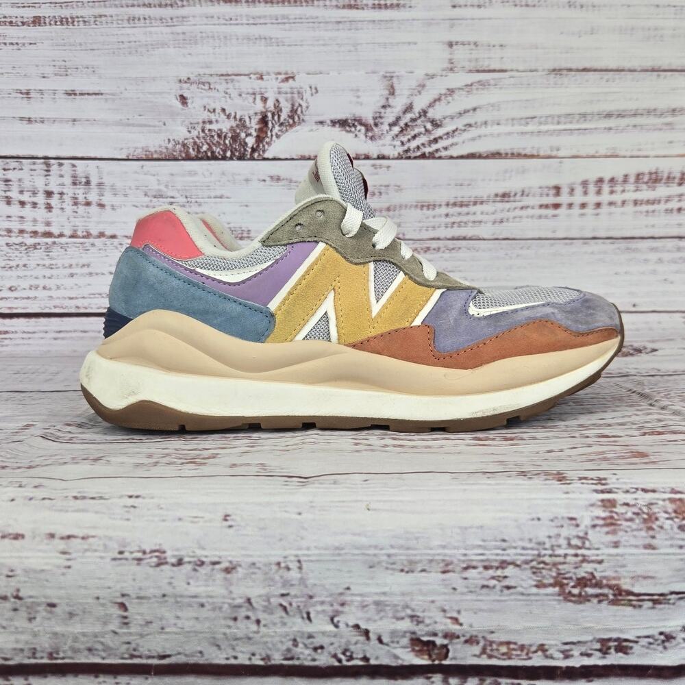 New Balance Women's 5740 Running Shoes 9.5 Silver Mink Blue Colorblock Sneakers - Picture 3 of 8